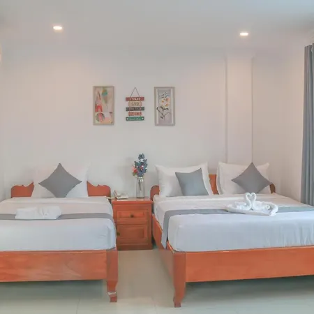 White Corner Hotel Phnom Penh Exterior photo