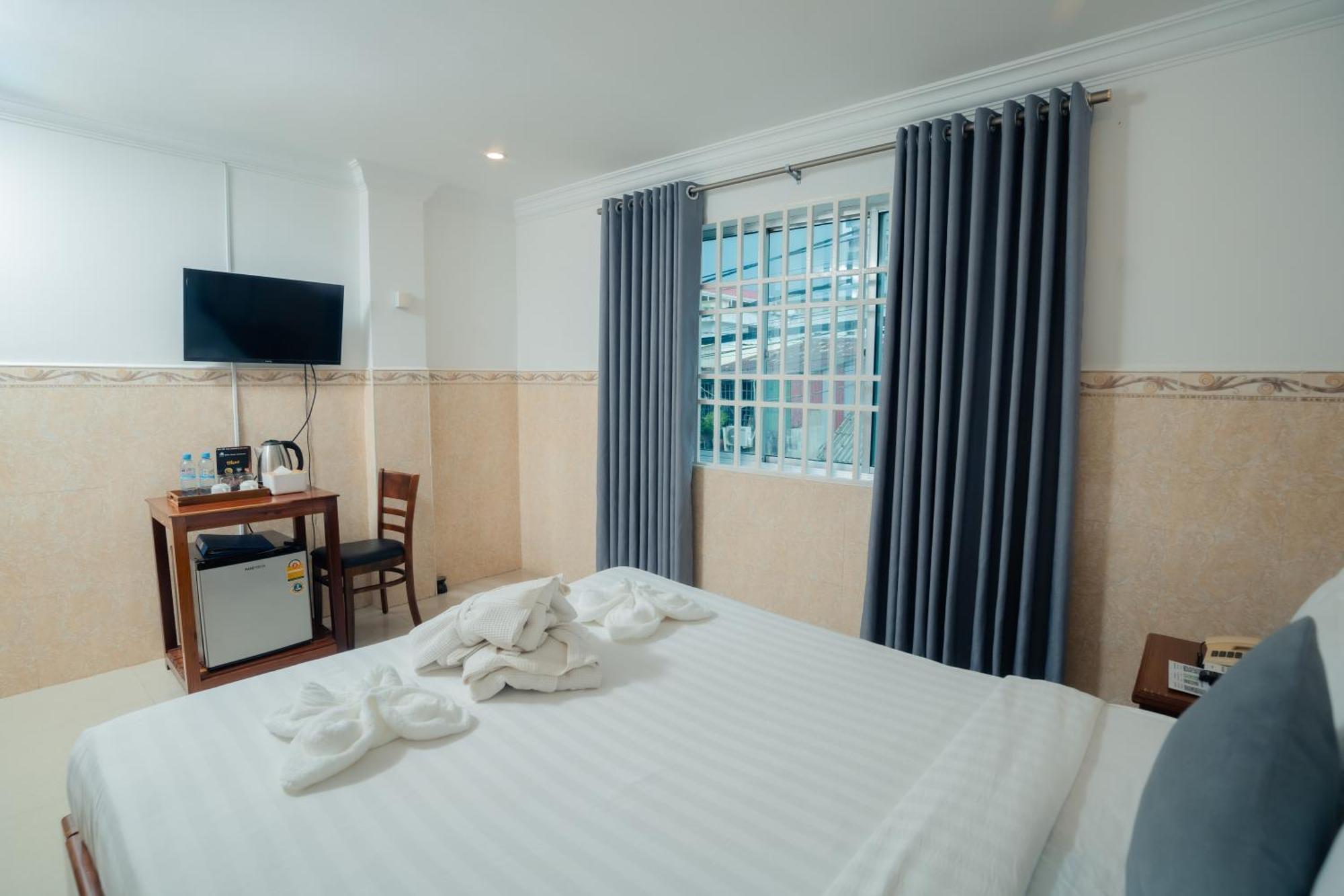 Hotel White Corner