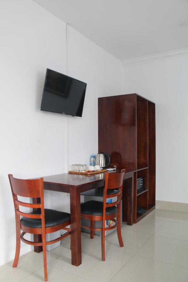 White Corner Hotel 3*